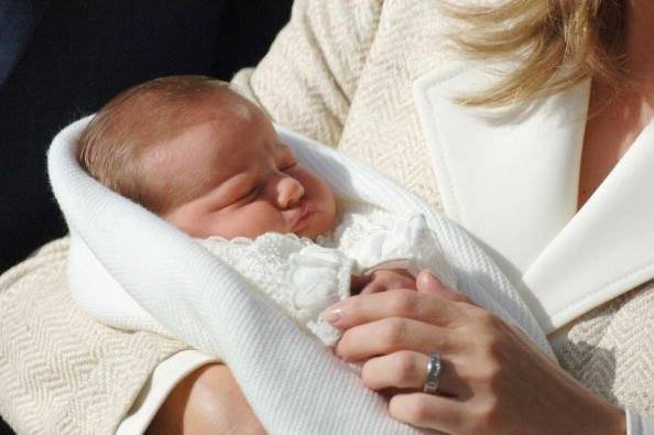 princesa Leonor rainha Letizia