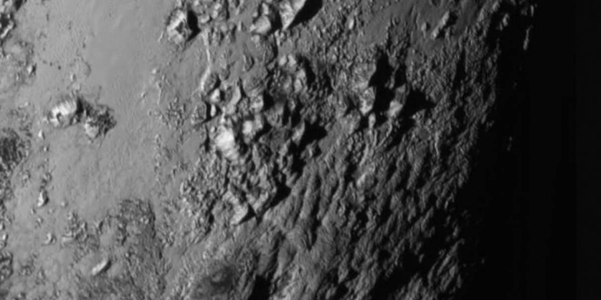 La NASA publicó un impresionante acercamiento de la superficie de Plutón