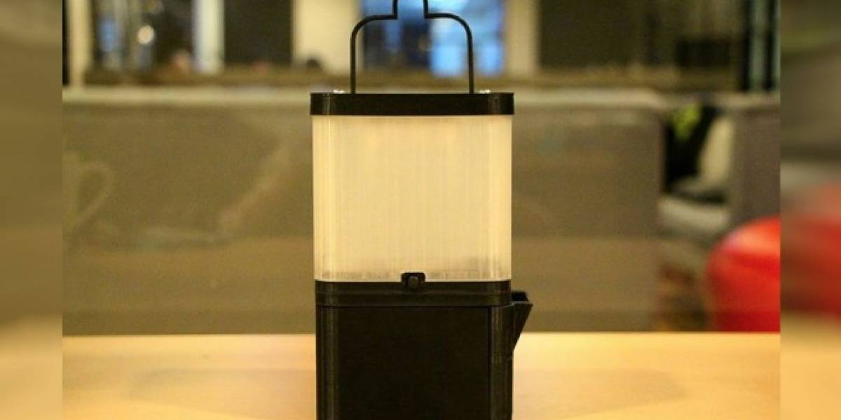 SALt, la lámpara que funciona con agua y sal