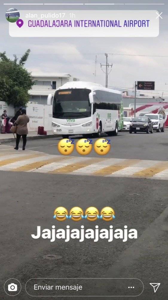 Camión de Chivas regresa al aeropuerto: jugador se quedó dormido
