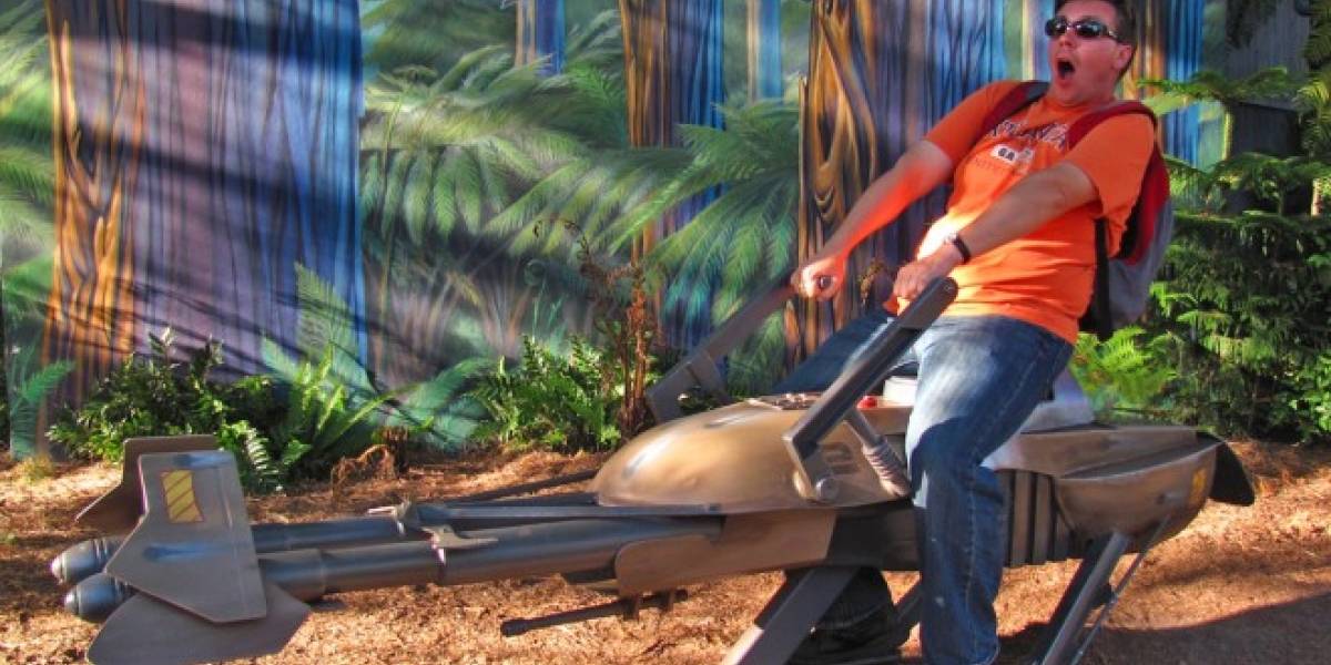 Este dron es una réplica exacta del Speeder Bike de Star Wars