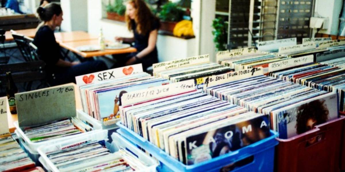 Venta de vinilos supera en ganancias al streaming gratuito