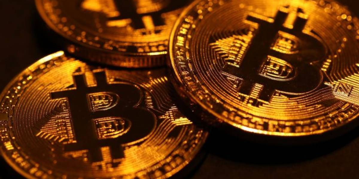 Facebook prohibe toda publicidad sobre criptomonedas