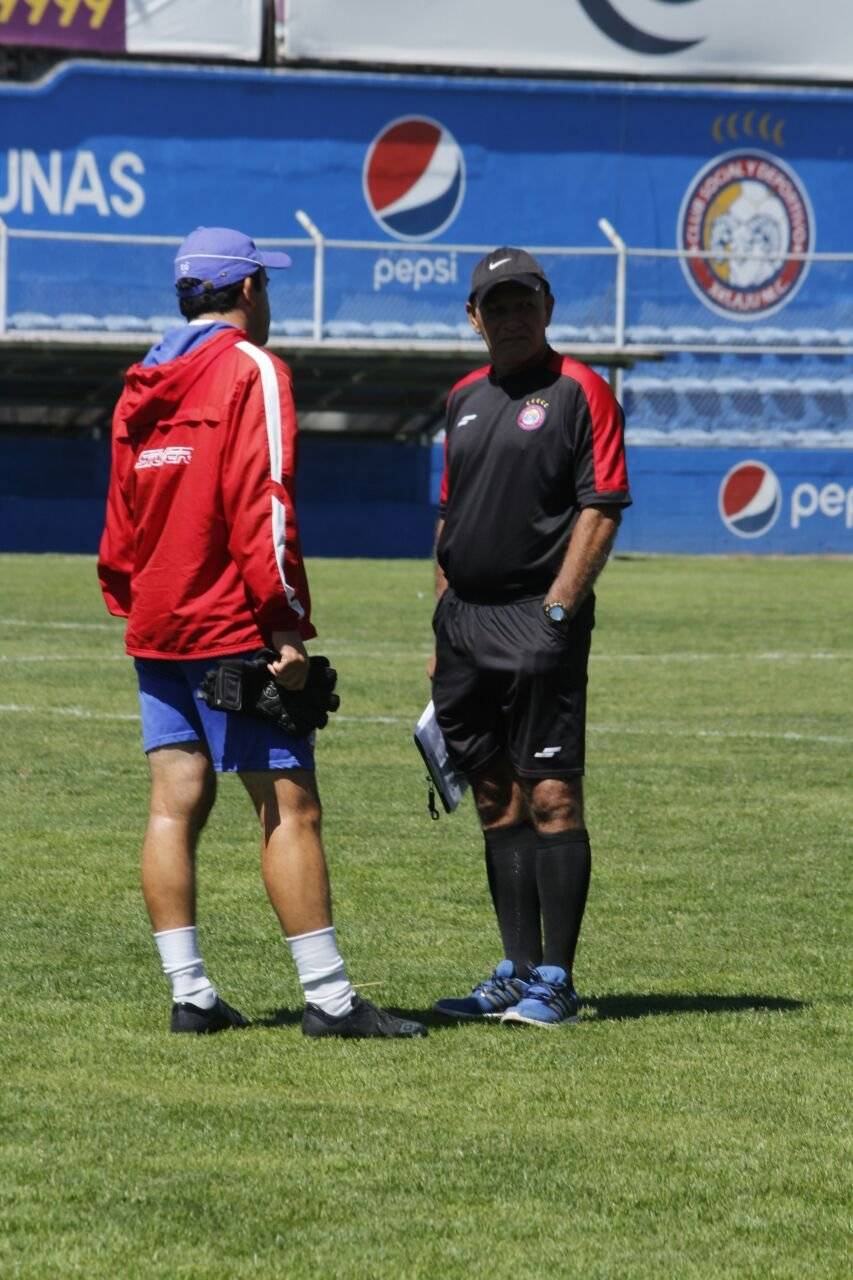 Claverí tuvo ayer su primera práctica con los chivos.