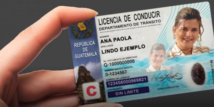 Licencia de conducir de Maycom
