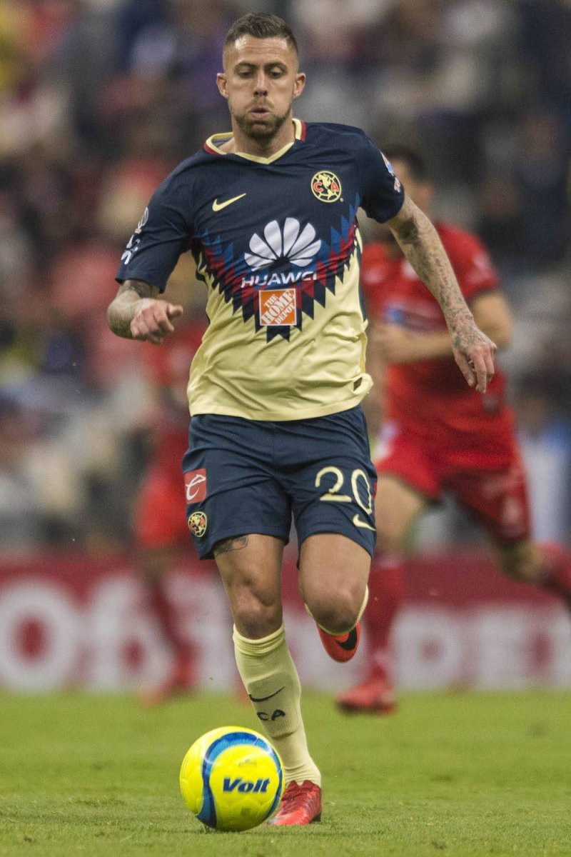 América