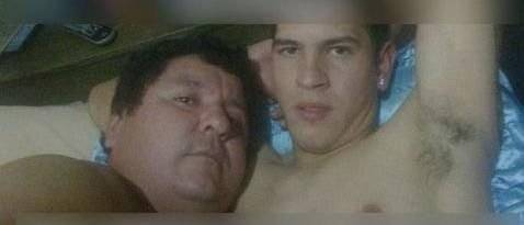 Se filtra foto intima entre dirigente y jugador de fútbol