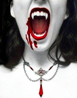 12385035vampira.jpg
