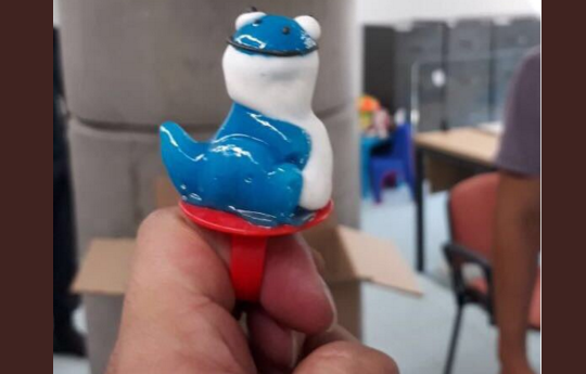 Detienen a 31 narcomenudistas que vendían dulces con LSD a niños