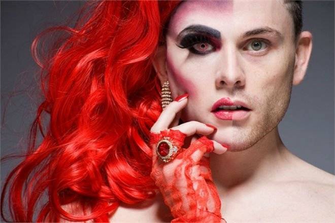 dragqueensstormyweatherz.jpg