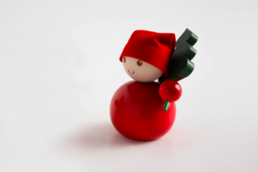 elf526x350.jpg