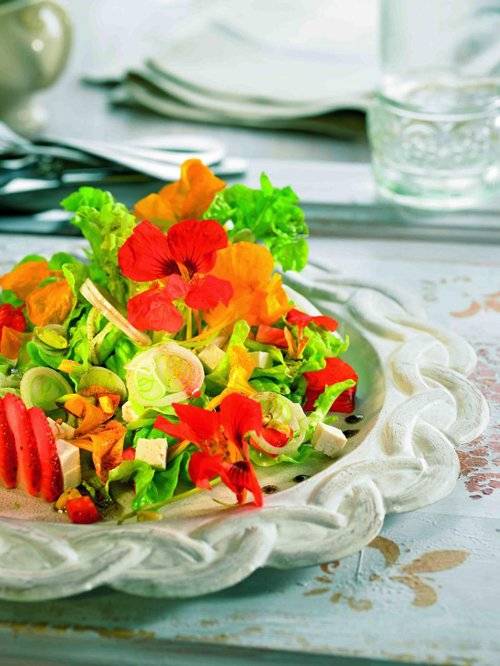 ensaladaflores1.jpg