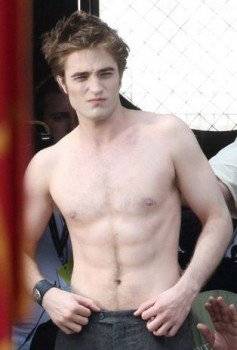 robertpattinsonshirtless237x350.jpg