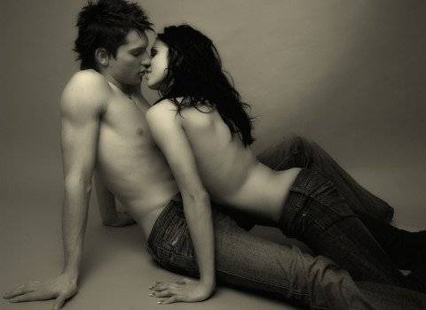 sexycouplehappy1480x350.jpg