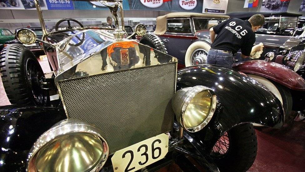 99538449russiafsbrollssilverghost1922afpmar07-5beab8506930bed886e719011f359caa.jpg