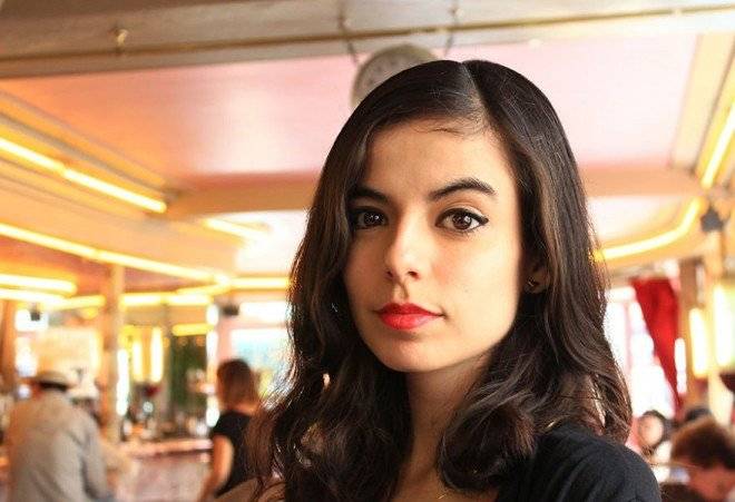 chicamexicanaamelie10660x650.jpg