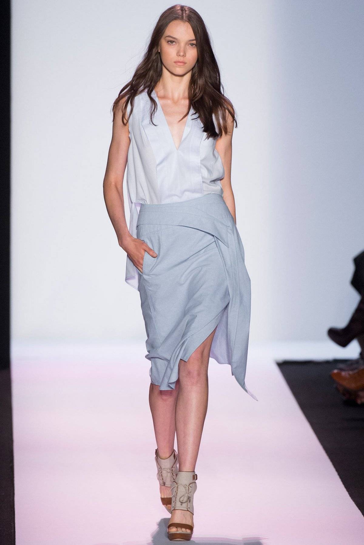 maxazria.jpg