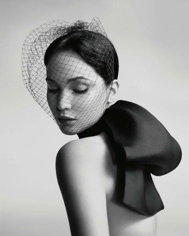 missdiorjenniferlawrence20.jpg