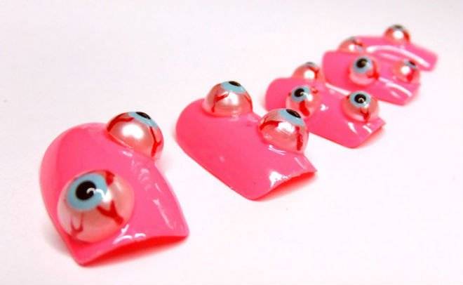 nailsheader.jpg