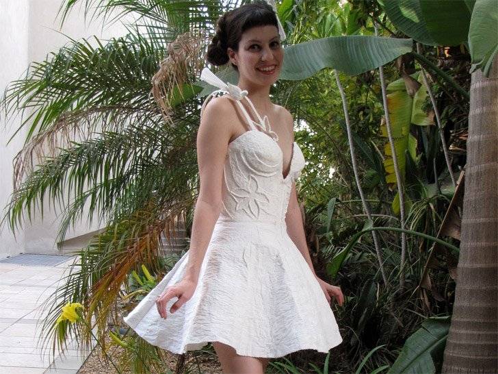 toiletpaperweddingdress1-2.jpg