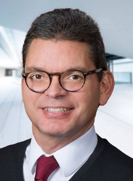 Eduardo González