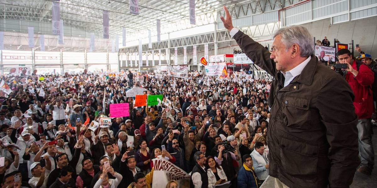 Al ganar las elecciones regresará Gómez Urrutia del exilio: AMLO