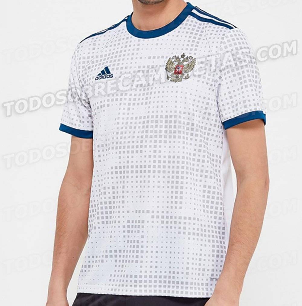 Playera visitante Rusia