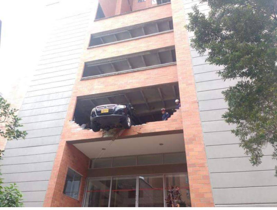 Accidente edificio Envigado Accidente edificio Envigado