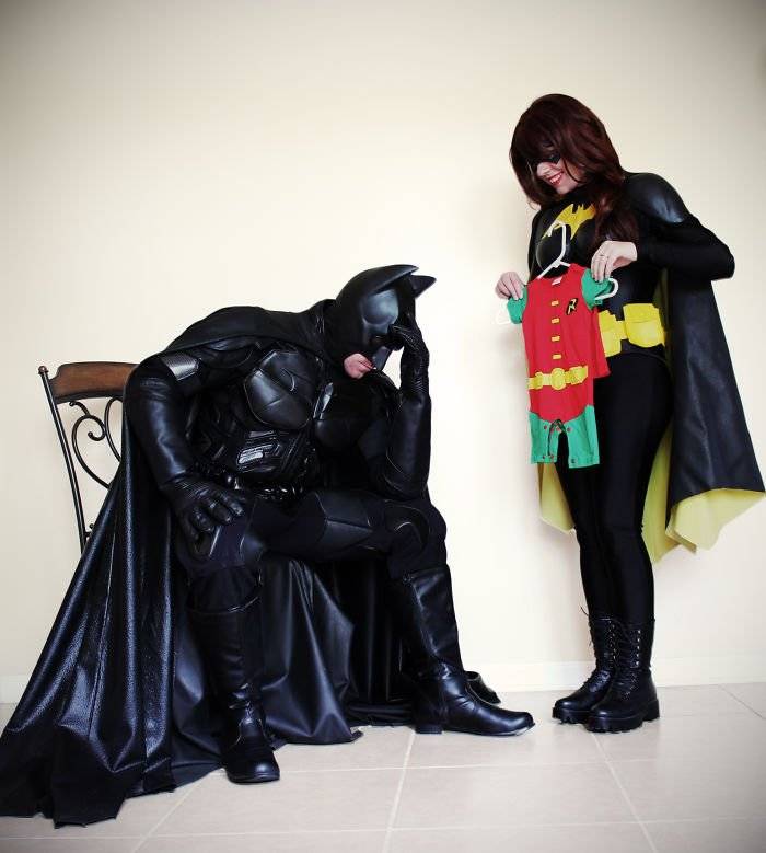 batmanbatwomanpregnancyannouncementphotoocularis01158fdc0a1d41f6700.jpg