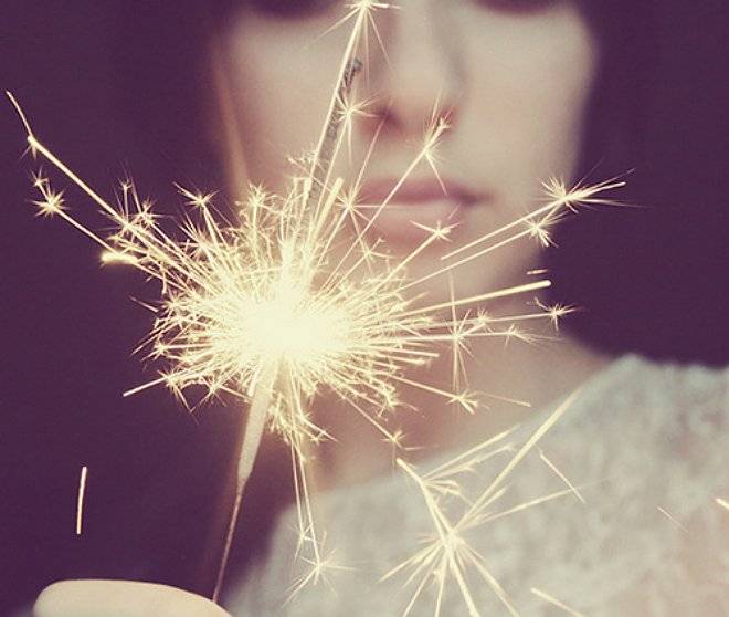 christmasfireworkgirllightlightsfavim.jpg