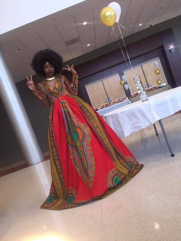 customdresspromqueenkyemahmcentyre8.jpg