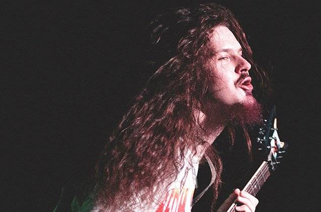 dimebagdarrell1992billboard650.jpg
