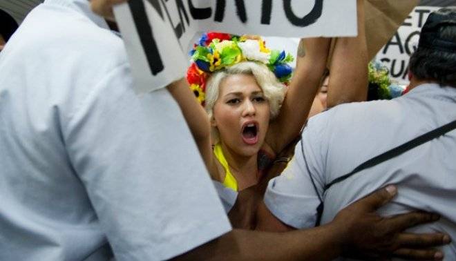 femenprotesta.jpg