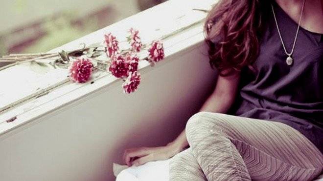 flowersgirlphotographyprettyfavim660x650-1.jpg