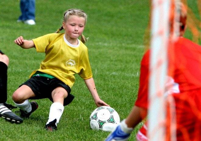 kicklikeagirl660x650.jpg