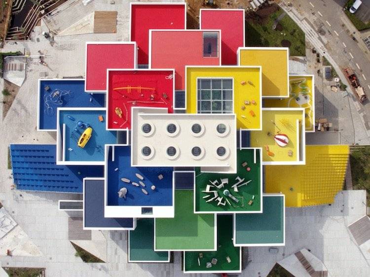 legohouseairbnb1.jpg