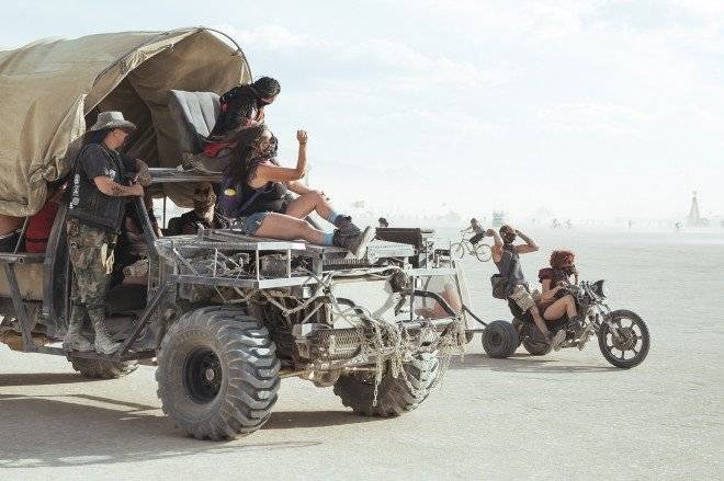 matthieuvautrinburningman292000x1333660x650.jpg