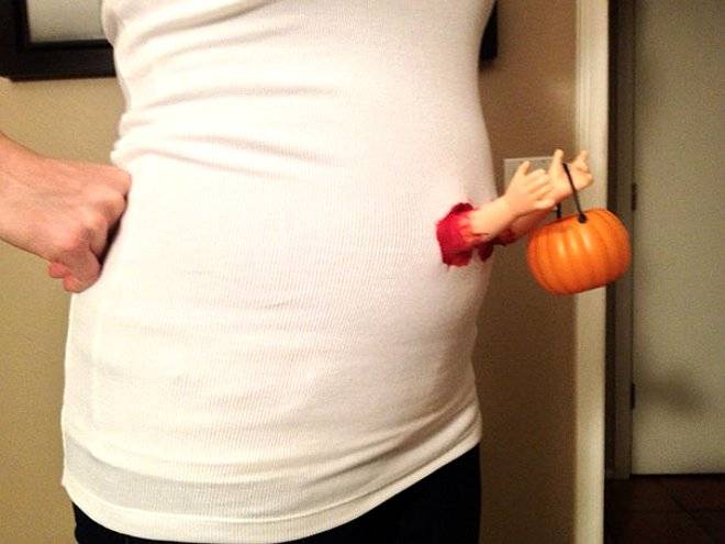 pregnancyhalloweencostumeideas957ff881147d92605.jpg