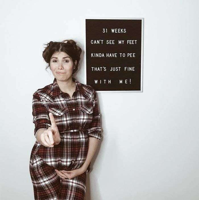 pregnantmomletterboardmessagesmayavorderstrasse3599a81129a124700.jpg