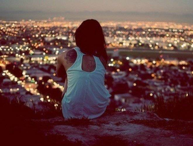 sadlightsprettygirlcutegirlnightlightsuperbd1a737b8fc0edb19f11c572691ef875hlarge660x650-1.jpg