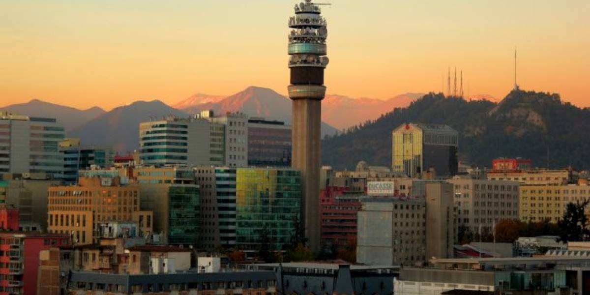 Santiago de Chile cumple 477 años desde su institución