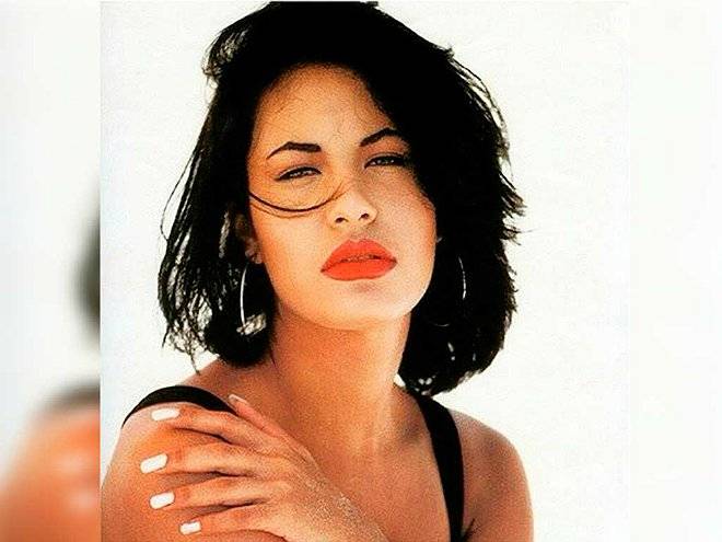 selena.jpg