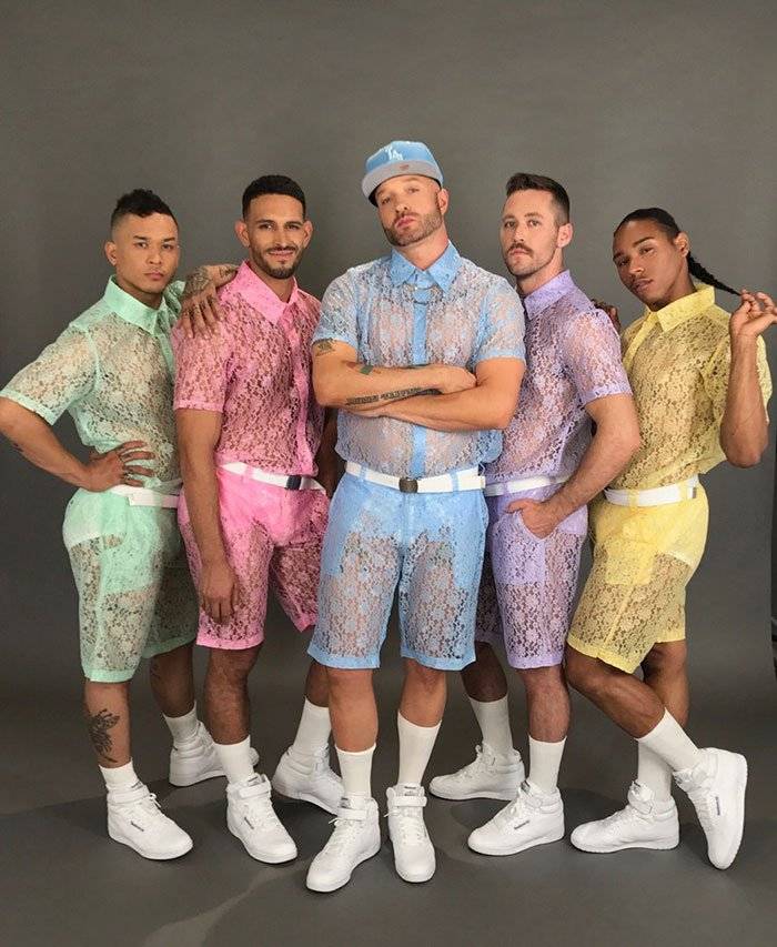 weirdclothingitemsonsale1593ff3ace0711700.jpg