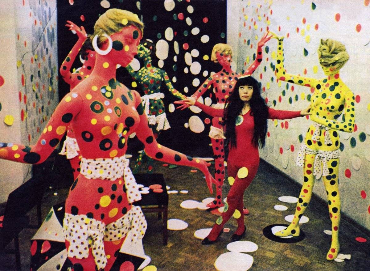 yayoikusamapolkadotloveroominstallatiegalerieorezdenhaag19676.jpg
