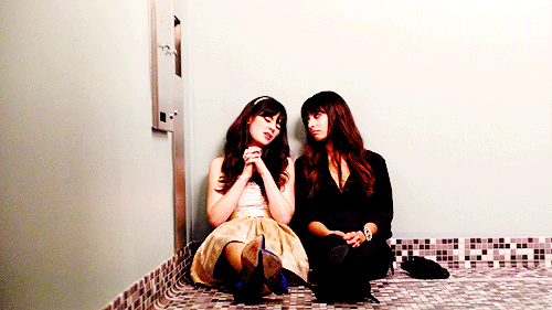 zoey1449224146.gif