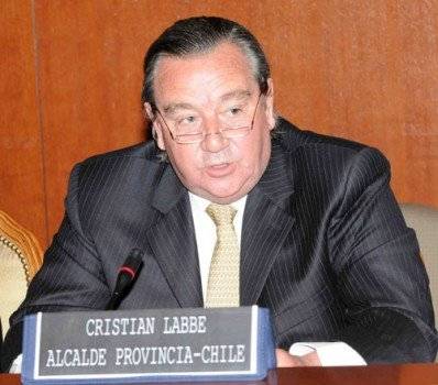 alcaldelabbe398x350.jpg