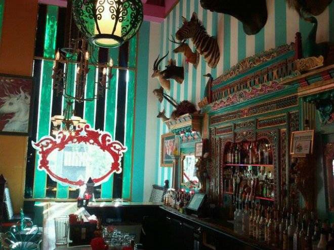 bar4.jpg