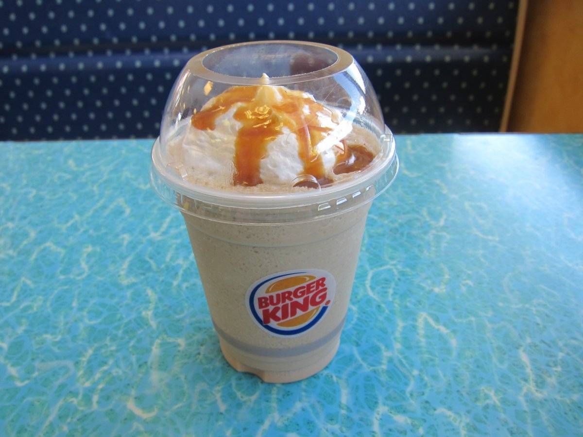 burgerkingcaramelfrappe01.jpg