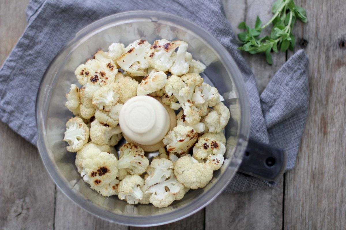 cauliflowerpizzaprocess1.jpg