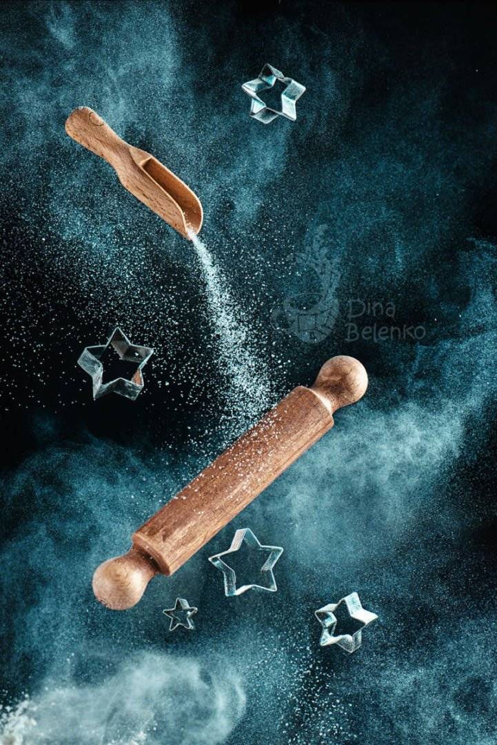 dinabelenkokitchenmessstarshapedcookieslogo5769325a48349880721x1080.jpg
